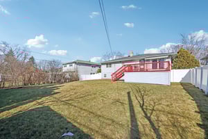 Hollywood Ave-S1902-036.jpg