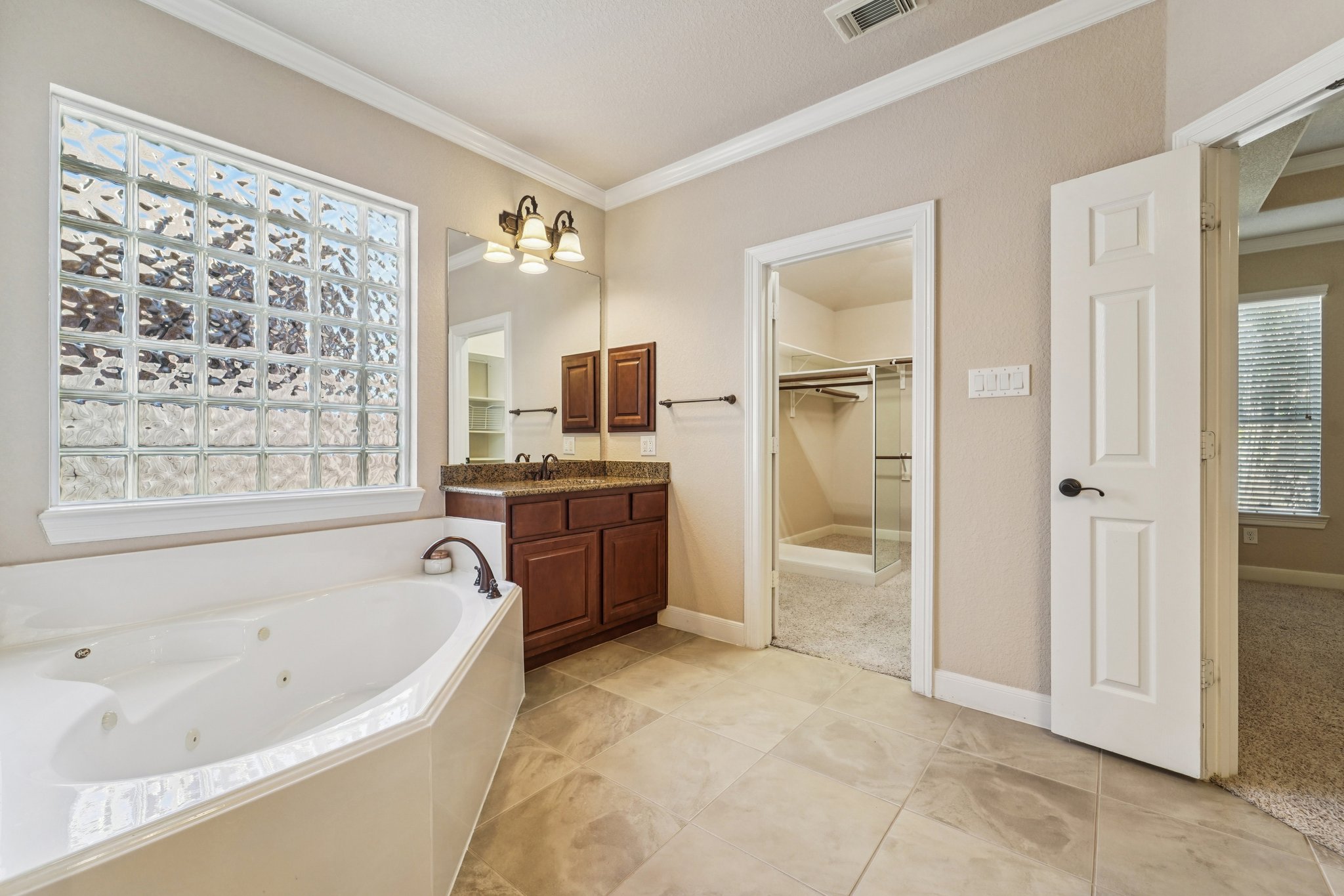 Partners Voice Dr-L0702-040.jpg