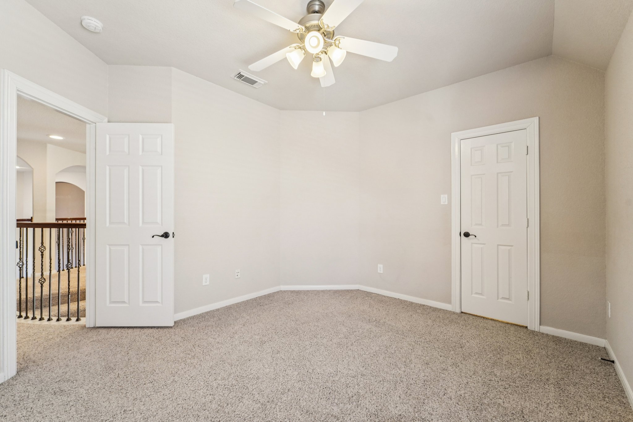 Partners Voice Dr-L0702-051.jpg