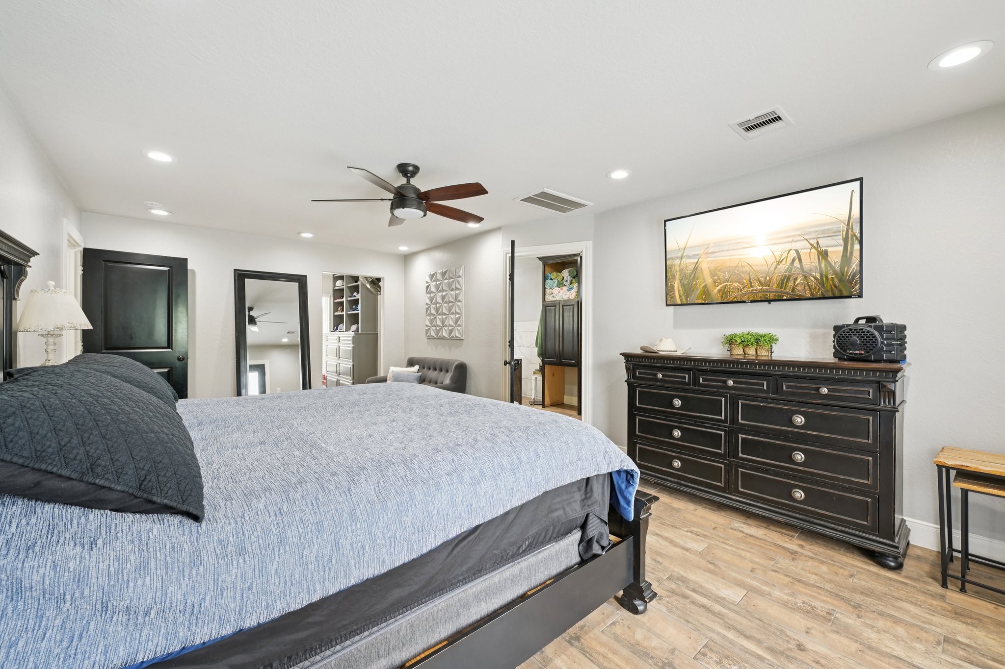 Point Lookout Dr-L1804-028.jpg