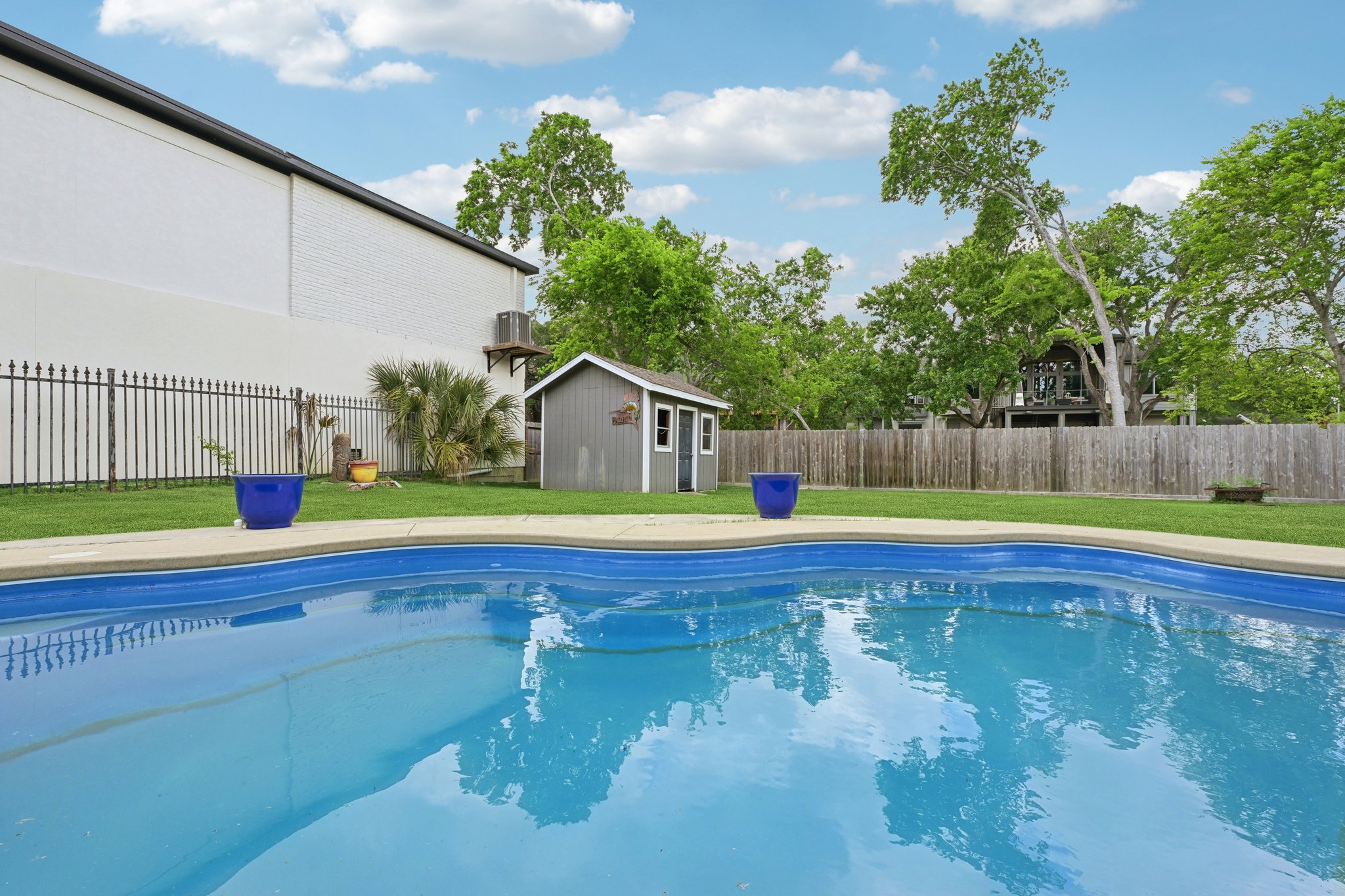 Point Lookout Dr-L1804-042.jpg