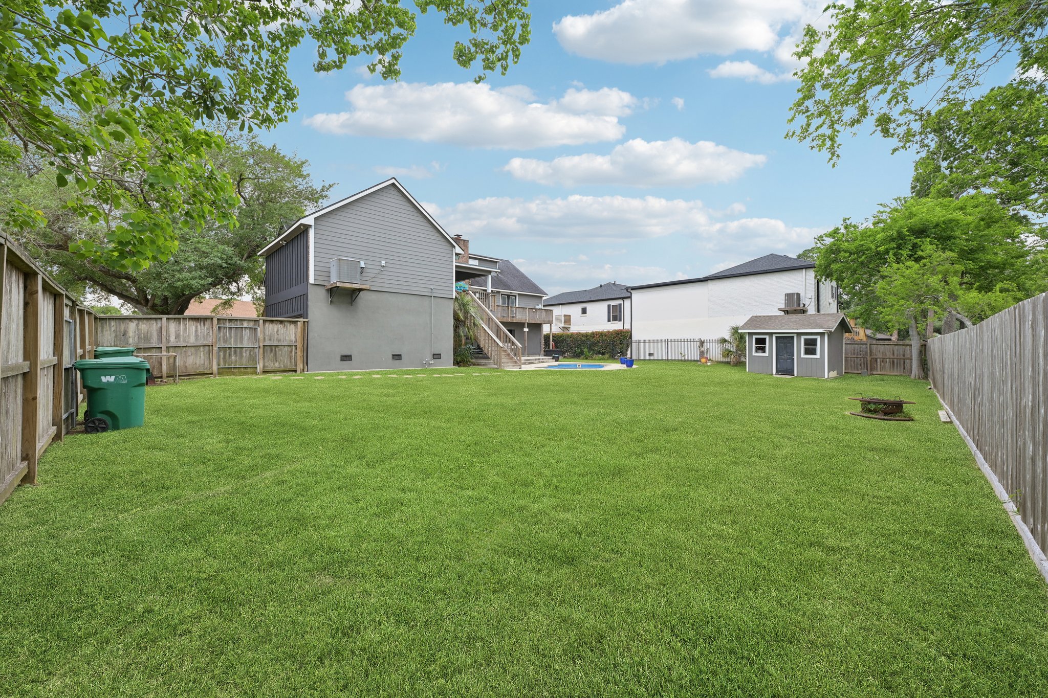 Point Lookout Dr-L1804-046.jpg