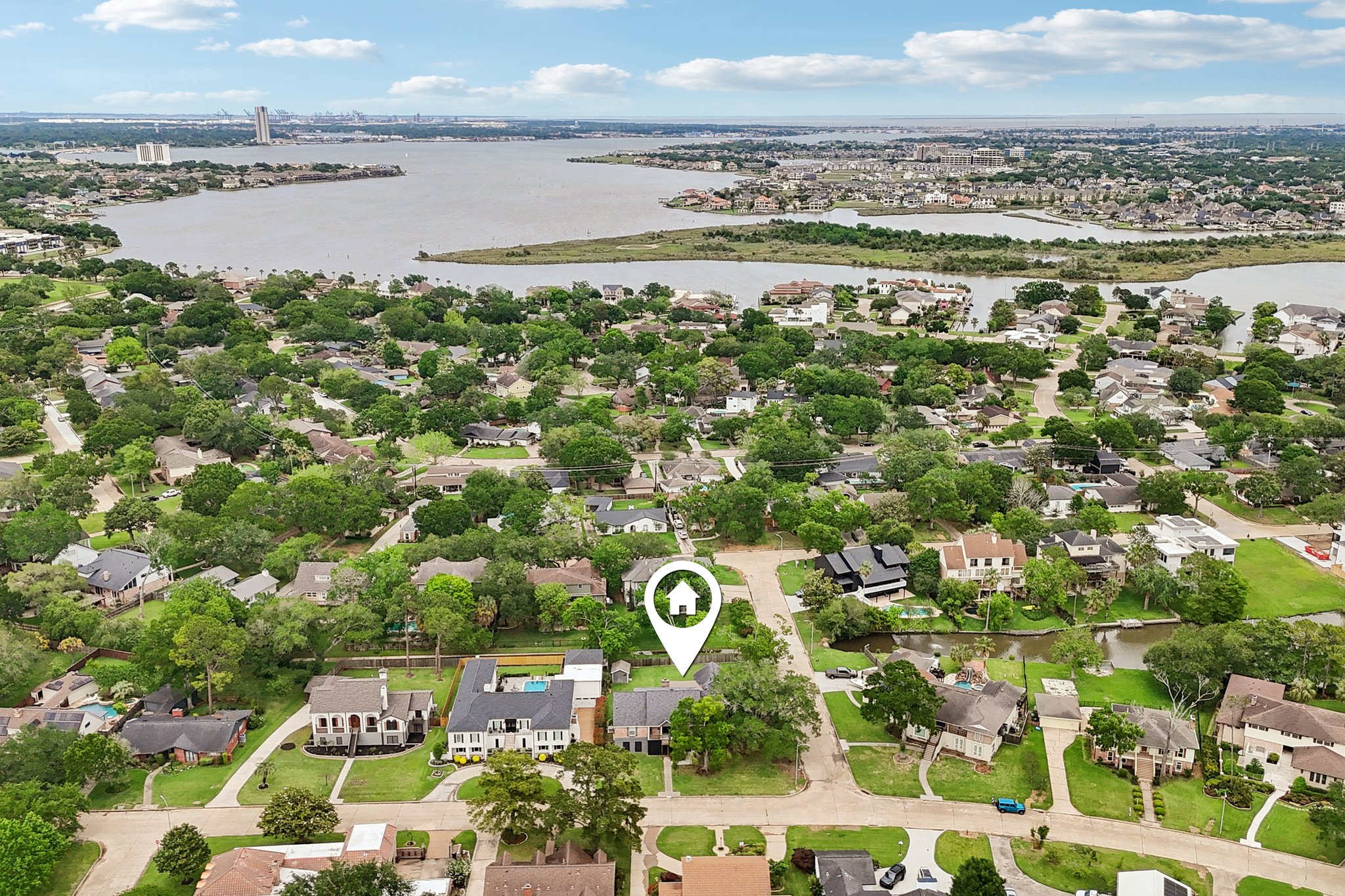 Point Lookout Dr-S2004-1-011.jpg