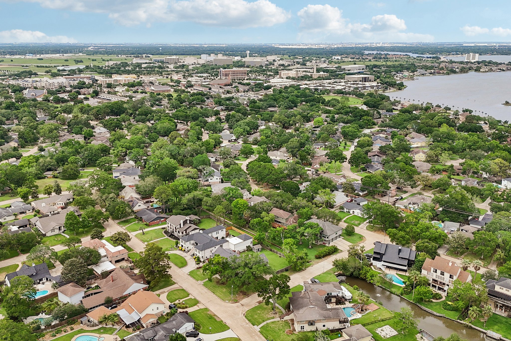 Point Lookout Dr-S2004-1-012.jpg