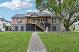 Point Lookout Dr-L1804-001.jpg