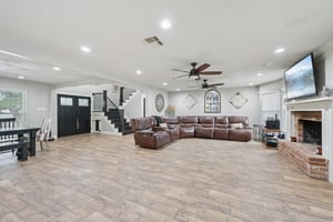 Point Lookout Dr-L1804-010.jpg