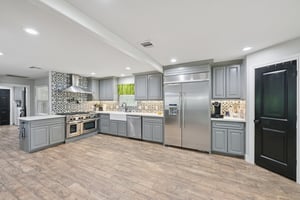 Point Lookout Dr-L1804-017.jpg