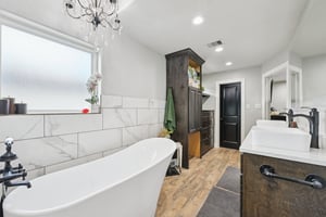 Point Lookout Dr-L1804-030.jpg