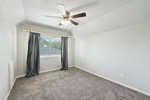 Point Lookout Dr-L1804-034.jpg