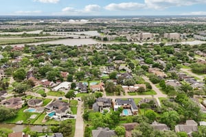 Point Lookout Dr-S2004-1-006.jpg