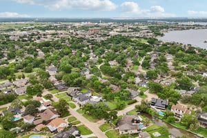 Point Lookout Dr-S2004-1-012.jpg