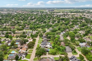 Point Lookout Dr-S2004-1-013.jpg