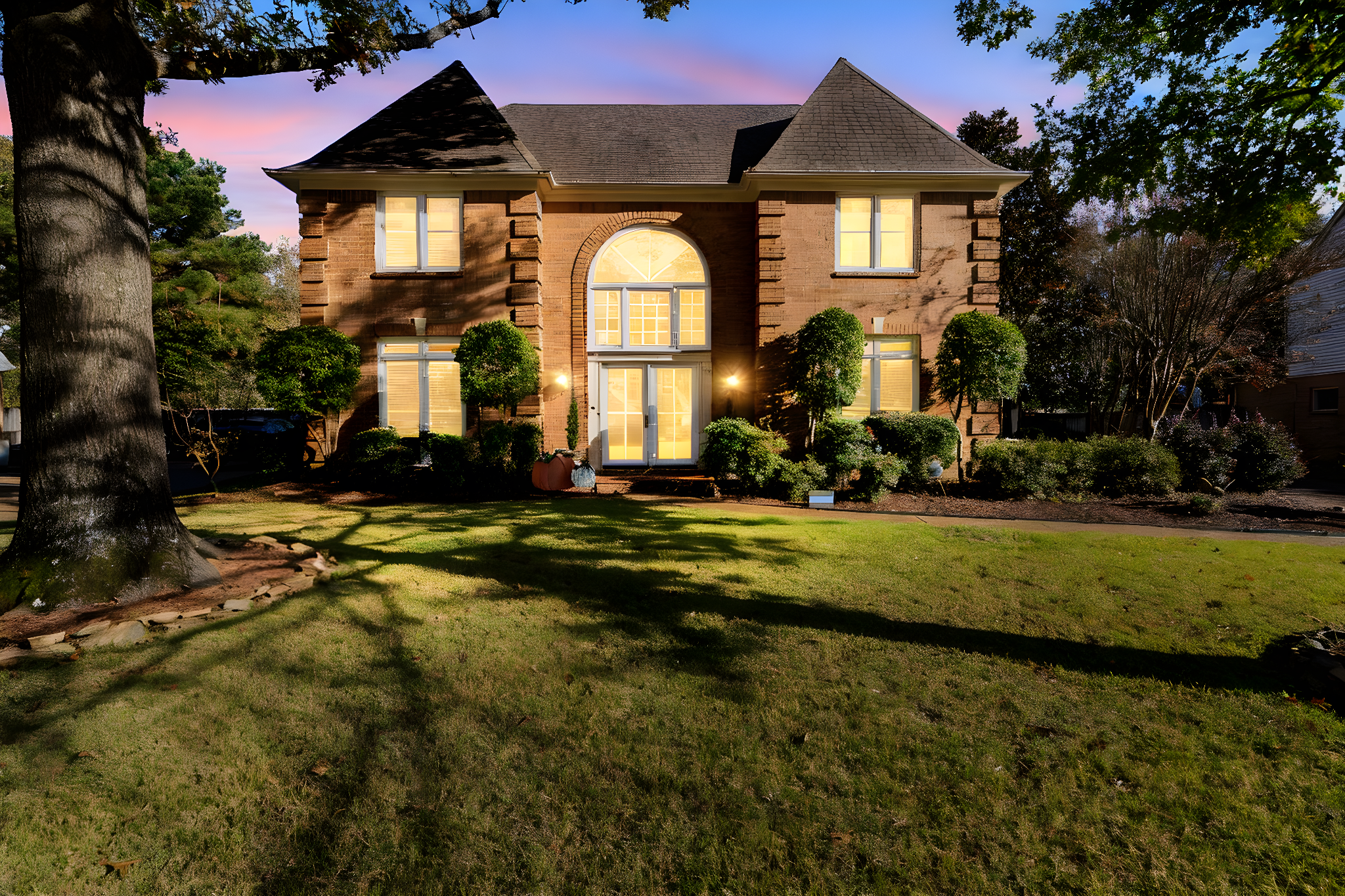 1862 River Park Dr-01 day to dusk.jpeg