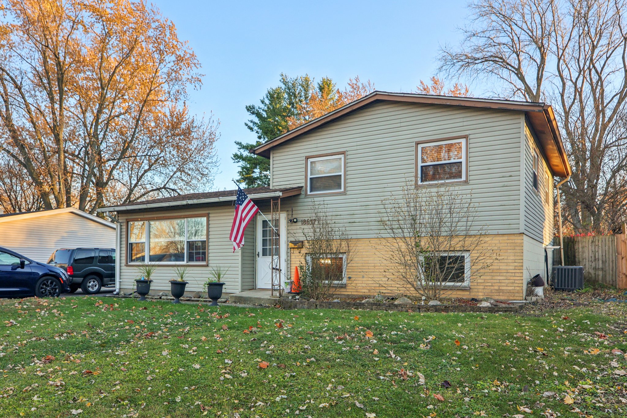 Karen Ln-S1711-003.jpg