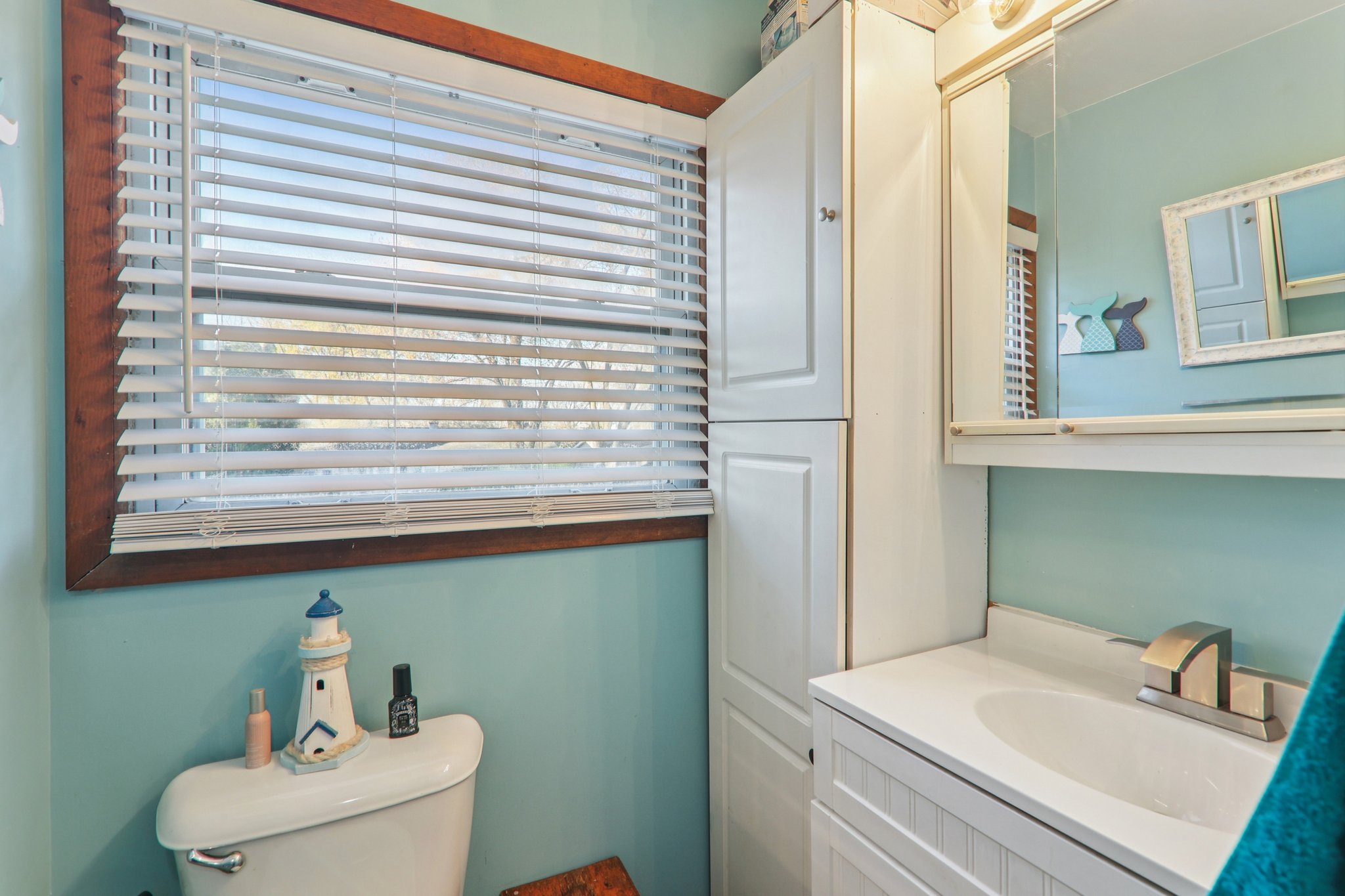 Karen Ln-S1711-020.jpg