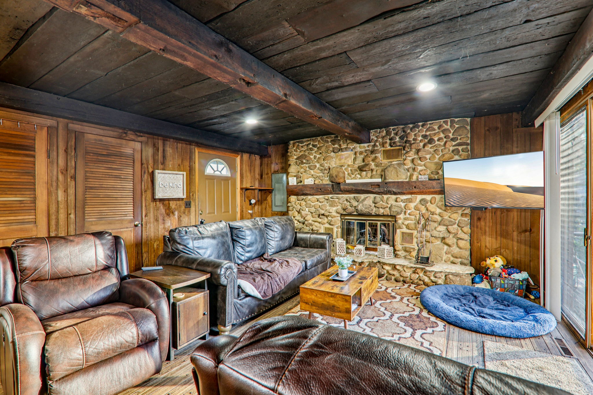 Karen Ln-S1711__6783r