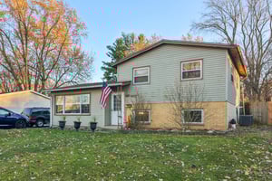 Karen Ln-S1711-003.jpg