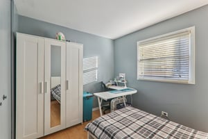 Karen Ln-S1711-023.jpg