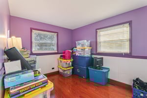 Karen Ln-S1711-025.jpg