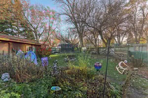 Karen Ln-S1711-027.jpg