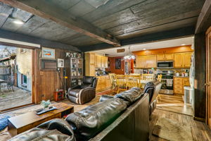 Karen Ln-S1711__6788r