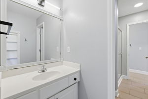  Photo 36