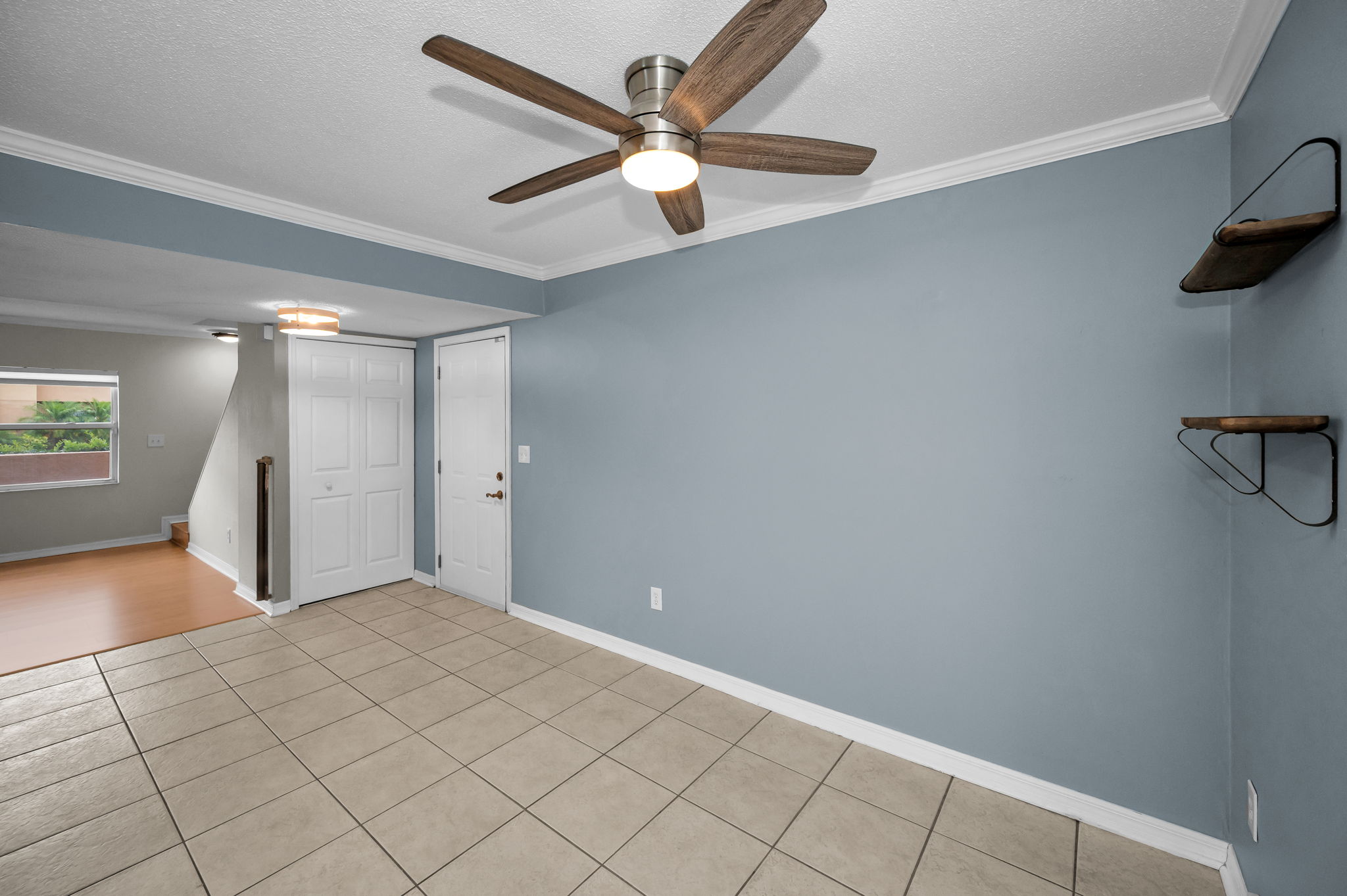 Dining Room3