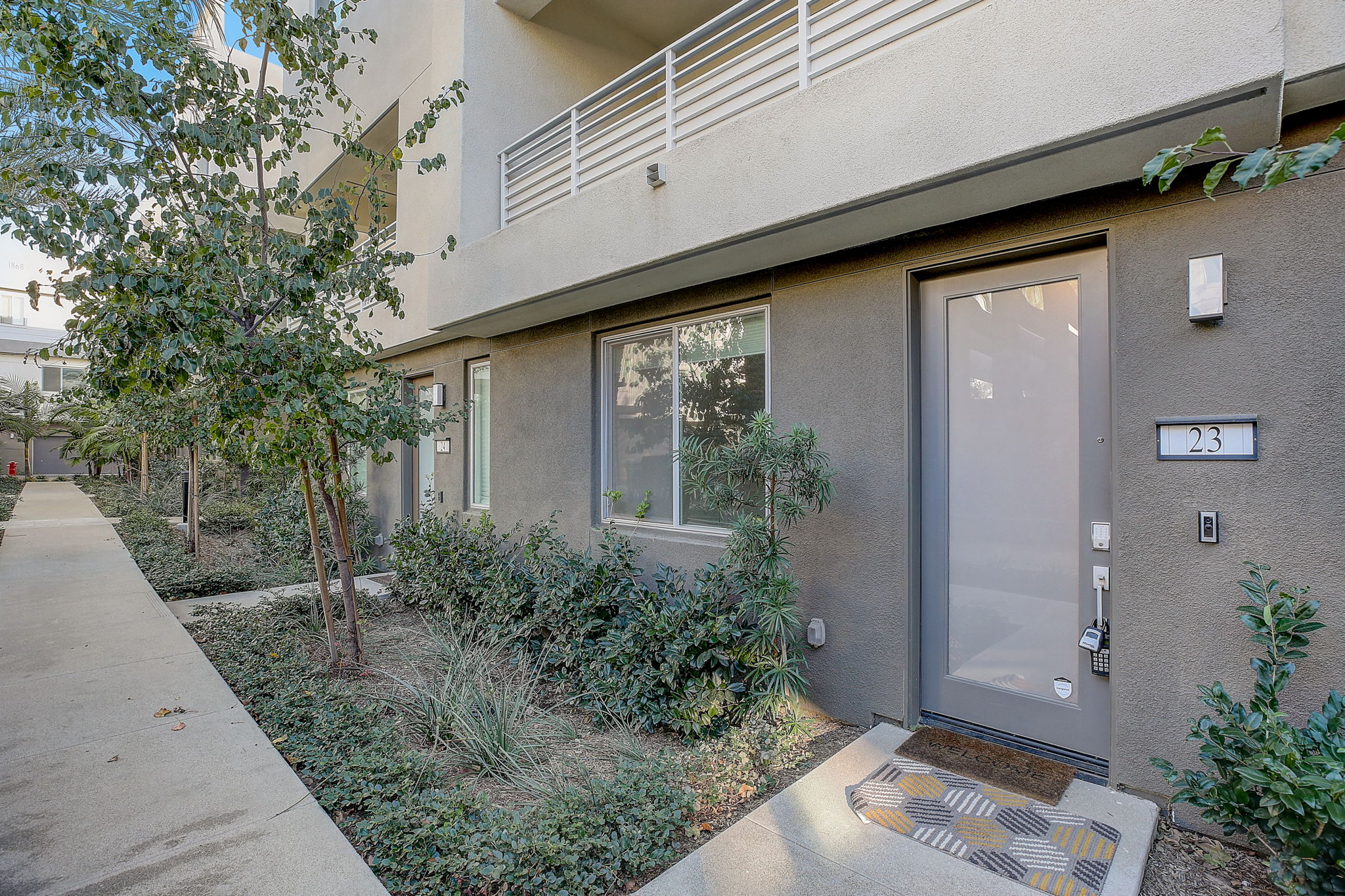S Westside Dr 23-001