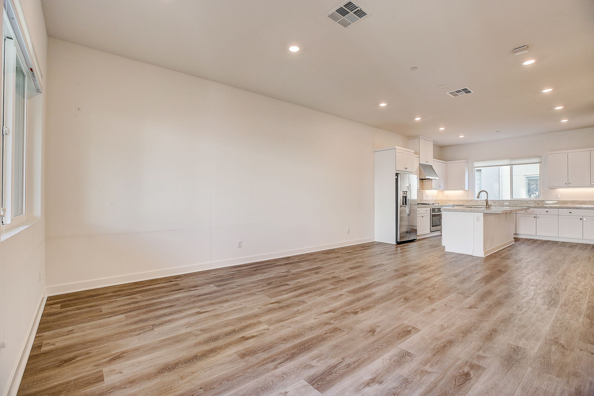 S Westside Dr 23-005