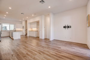 S Westside Dr 23-004