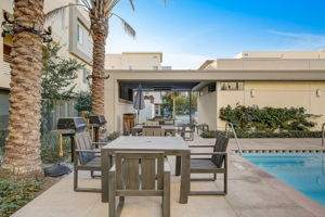 S Westside Dr 23-041