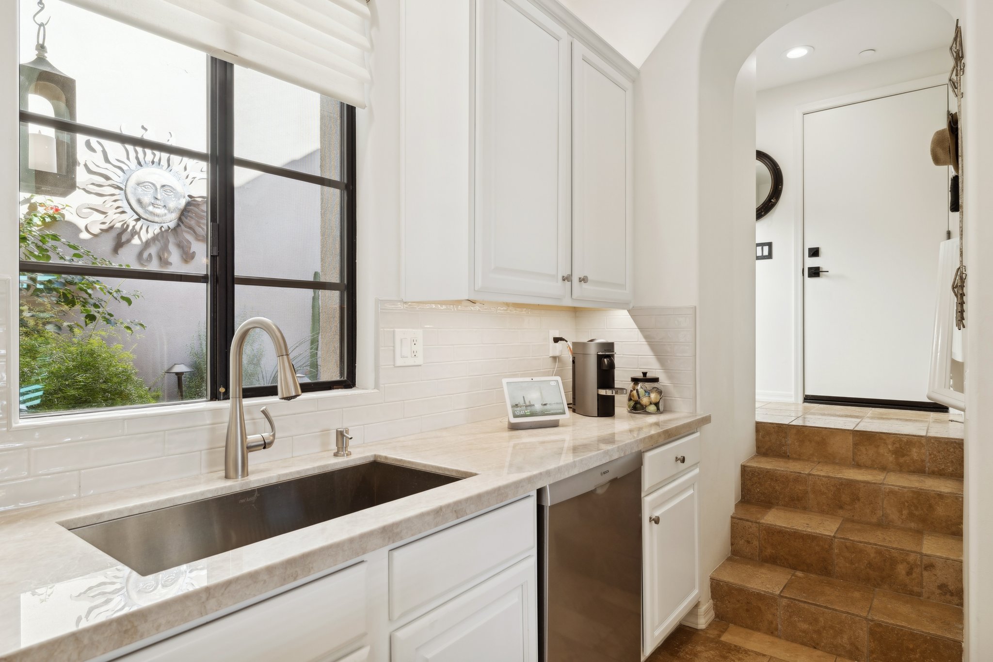 18650 N Thompson Peak Pkwy 1025 - 009.jpg