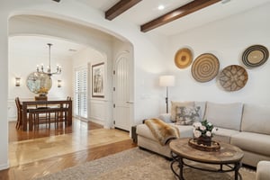 18650 N Thompson Peak Pkwy 1025 - 004.jpg