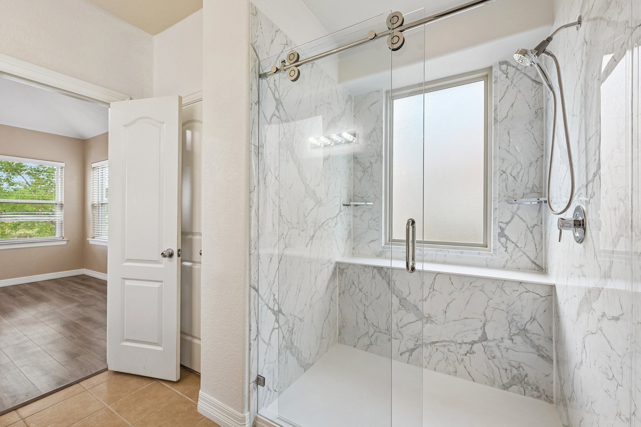 - 18654 Walden Glen Cir-S3009-034.jpg