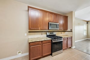 - 18654 Walden Glen Cir-S3009-019.jpg