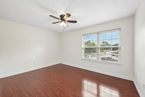- 18654 Walden Glen Cir-S3009-023.jpg
