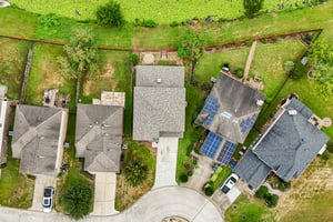 - 18654 Walden Glen Cir-S0310-!-009.jpg