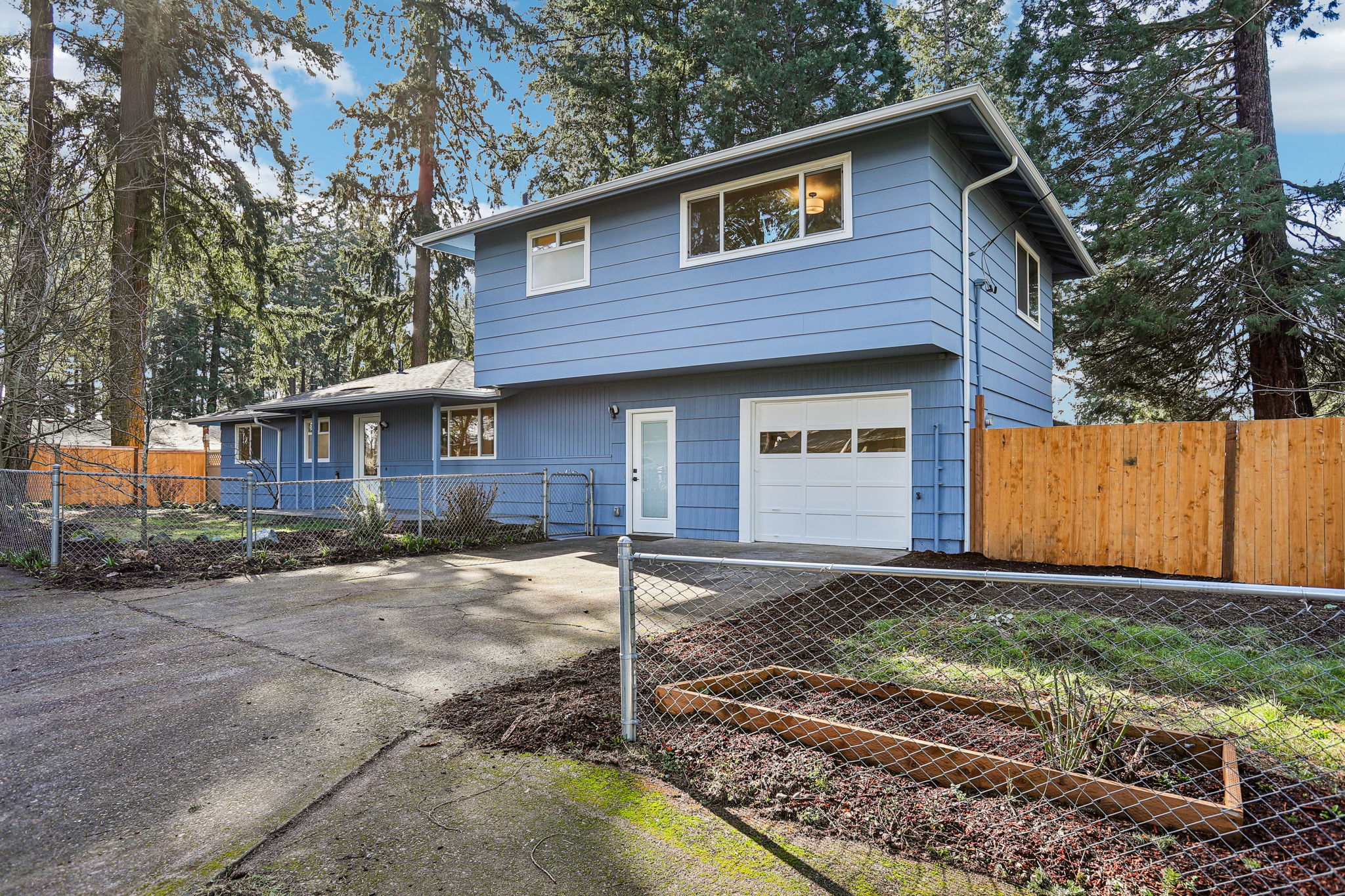 SE Yamhill Cir-2602-003