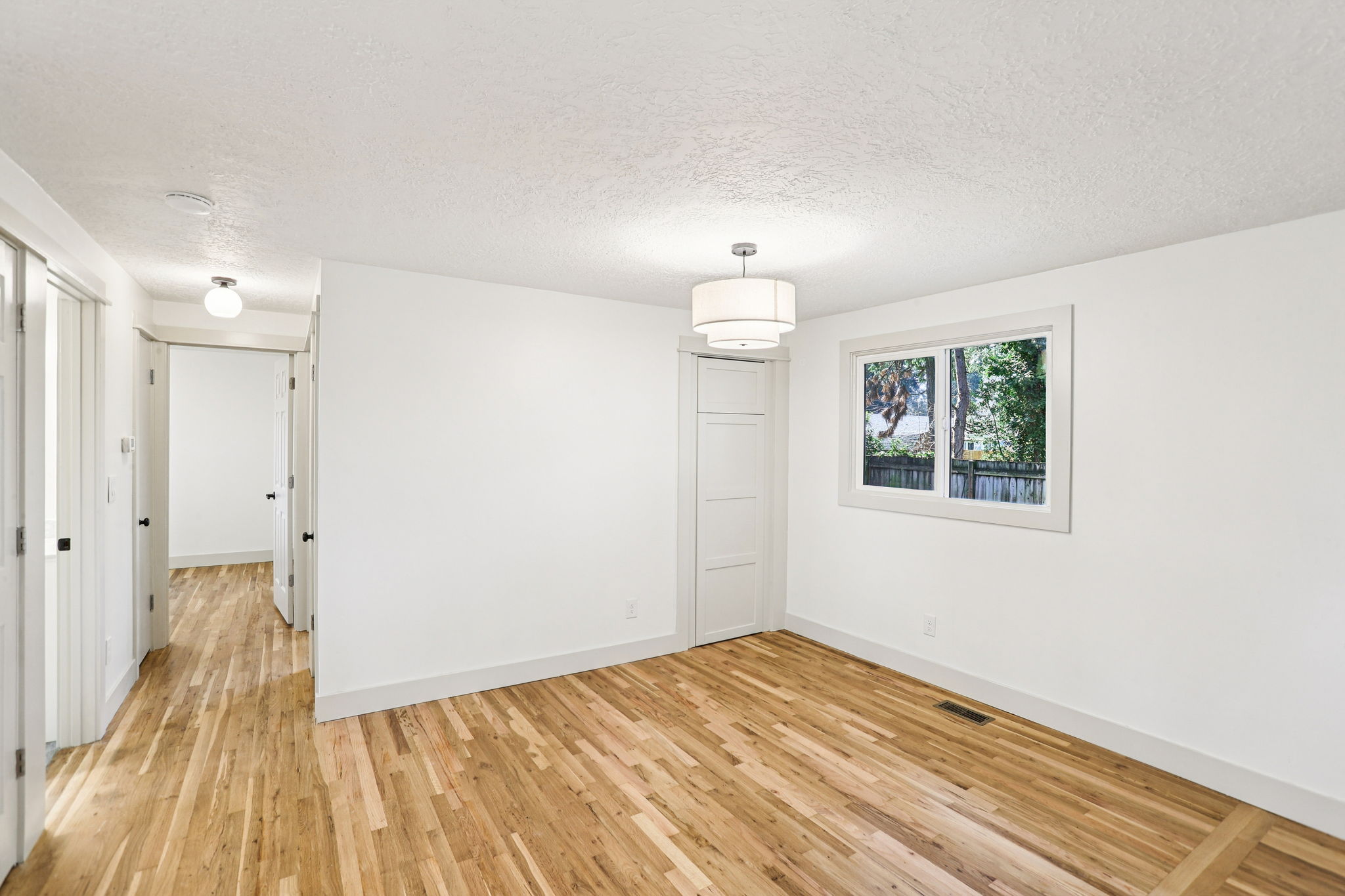 SE Yamhill Cir-2602-009