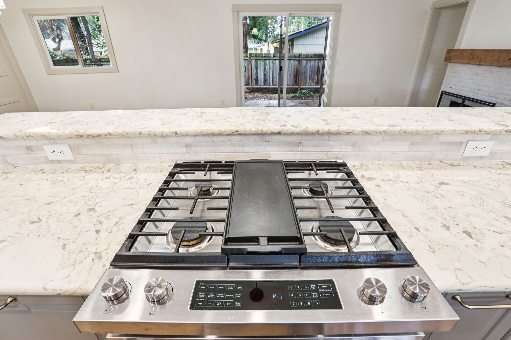 SE Yamhill Cir-2602-019