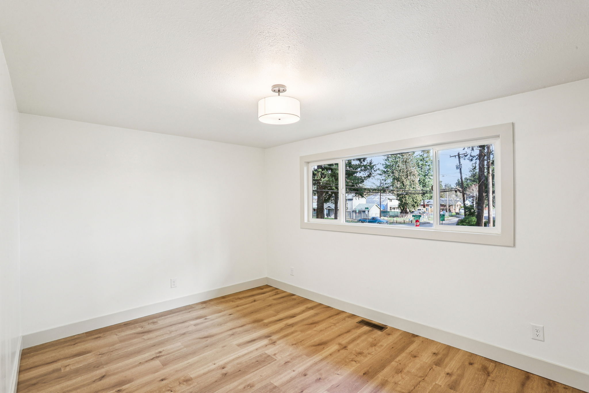 SE Yamhill Cir-2602-029