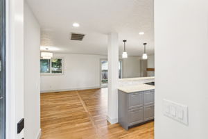 SE Yamhill Cir-2602-005