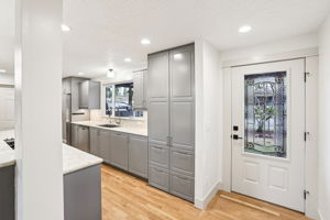 SE Yamhill Cir-2602-012