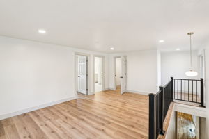 SE Yamhill Cir-2602-025