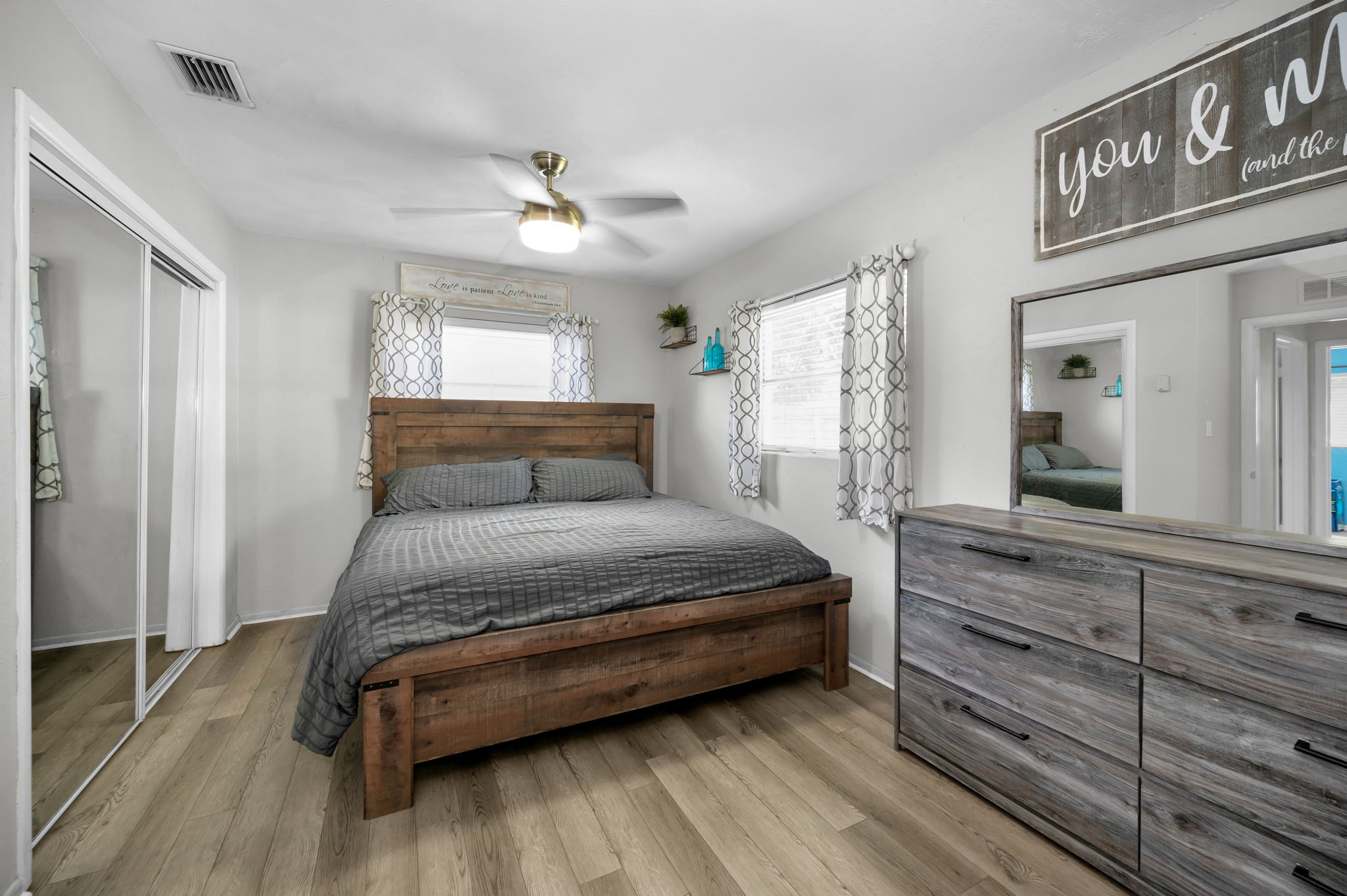 Bedroom1a