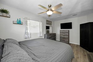 Bedroom1b