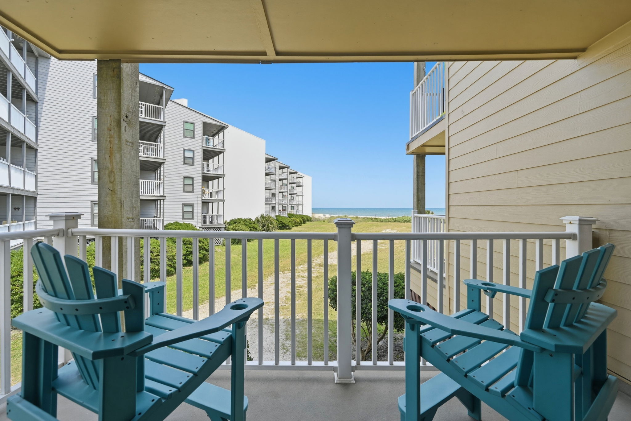 Ocean Side Deck