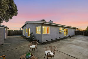 010_F8_TWILIGHT_18660 E Cavendish Dr