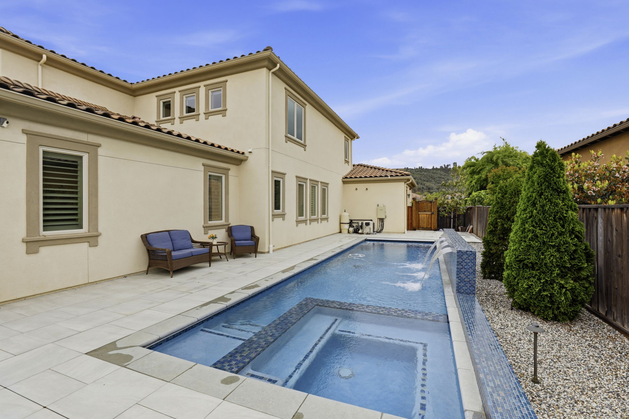 059_F8_18665 Corte Arcange