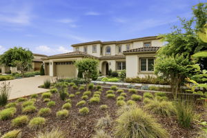 003_F8_18665 Corte Arcange